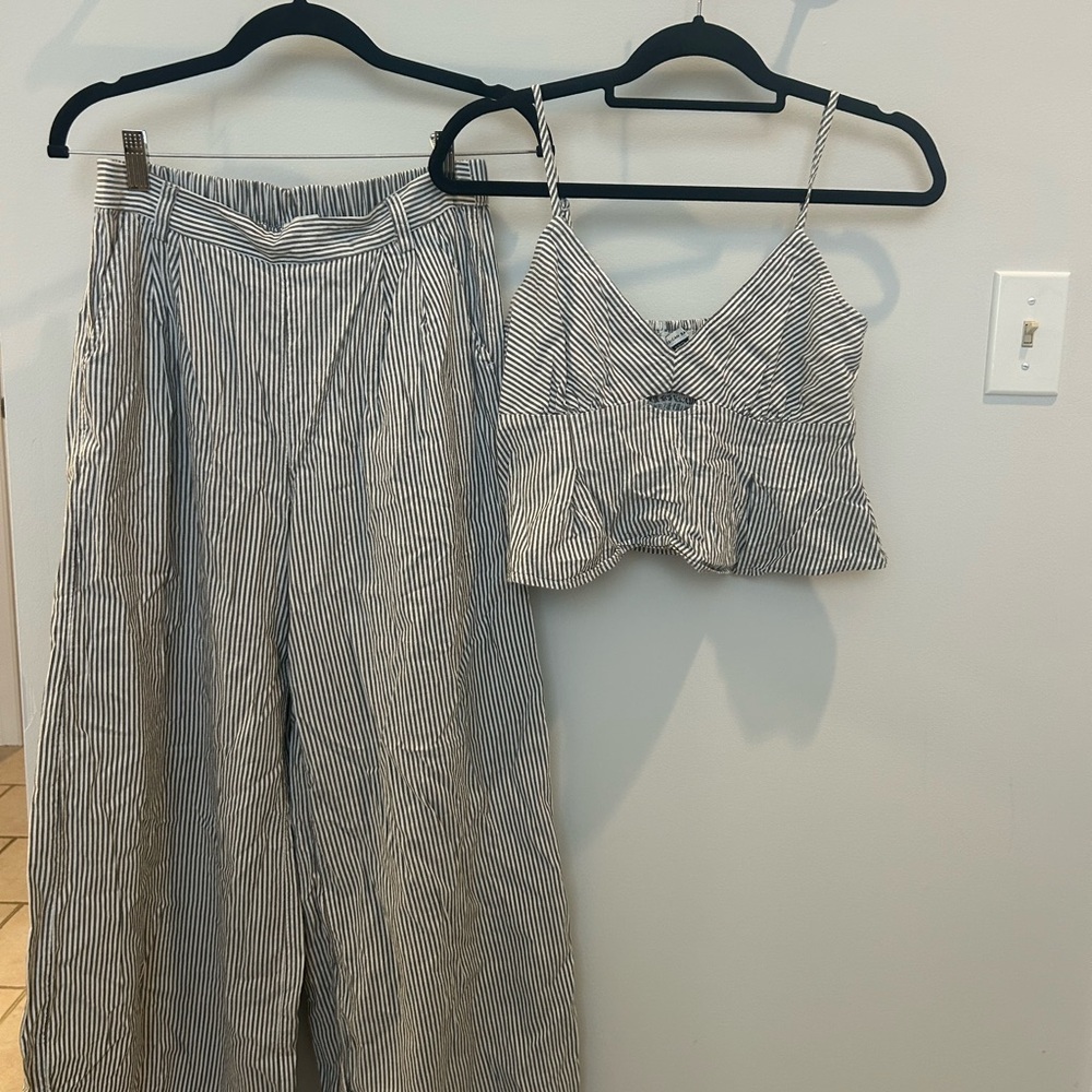 American Eagle Outfitters Black and White Striped Wide Leg Pants and Top Set